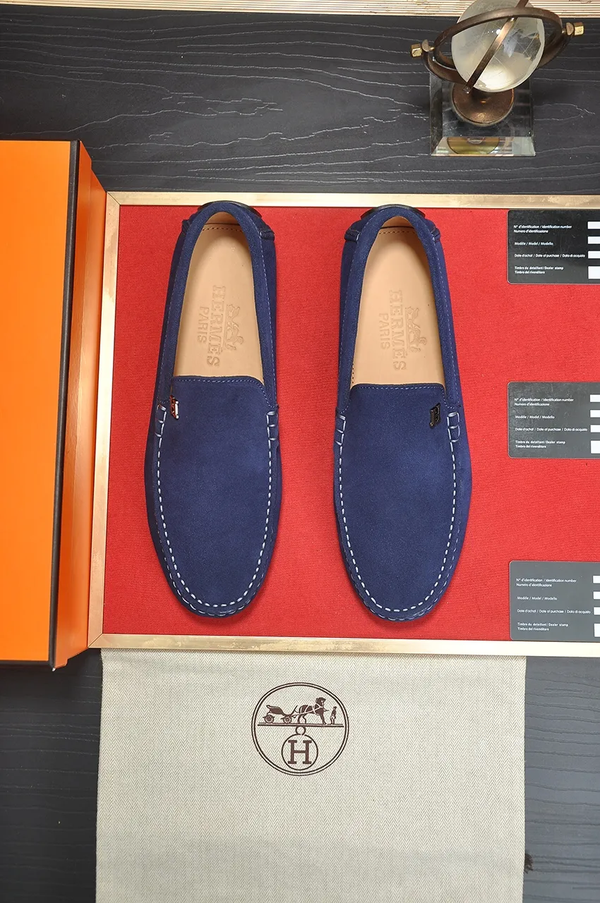 Men's shoes 💰420💶 Product trademark: Hermès "Hermès" beanie shoes. Regular size: 38-45 (45 customized, non-returnable). Product material: Selected first-layer calfskin upper + cowhide lining. Strong three-dimensional visual effect, original rubber outsole Color: 3⃣️colors available